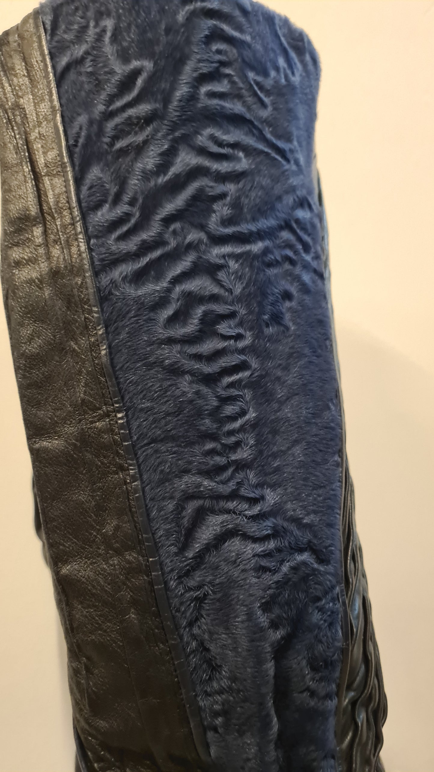 Boots dark blue with astrakhan fur 38.5