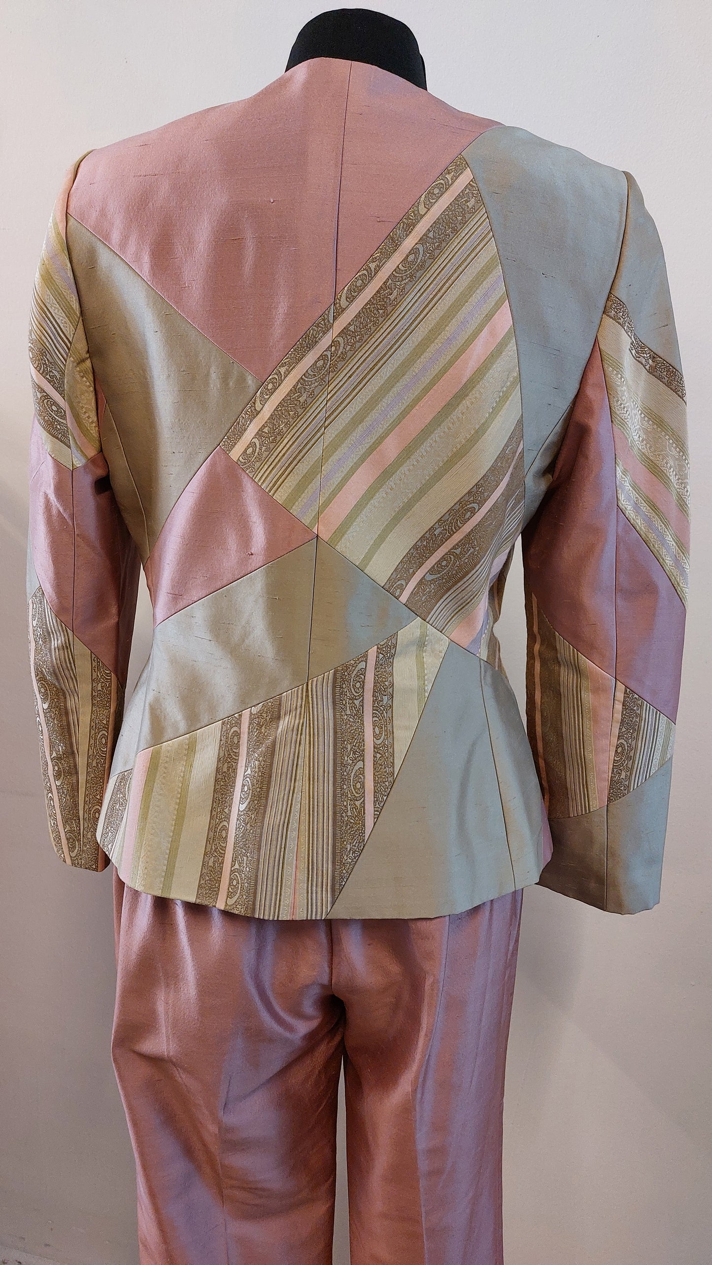 Broek pak van zijde | oudroze | L