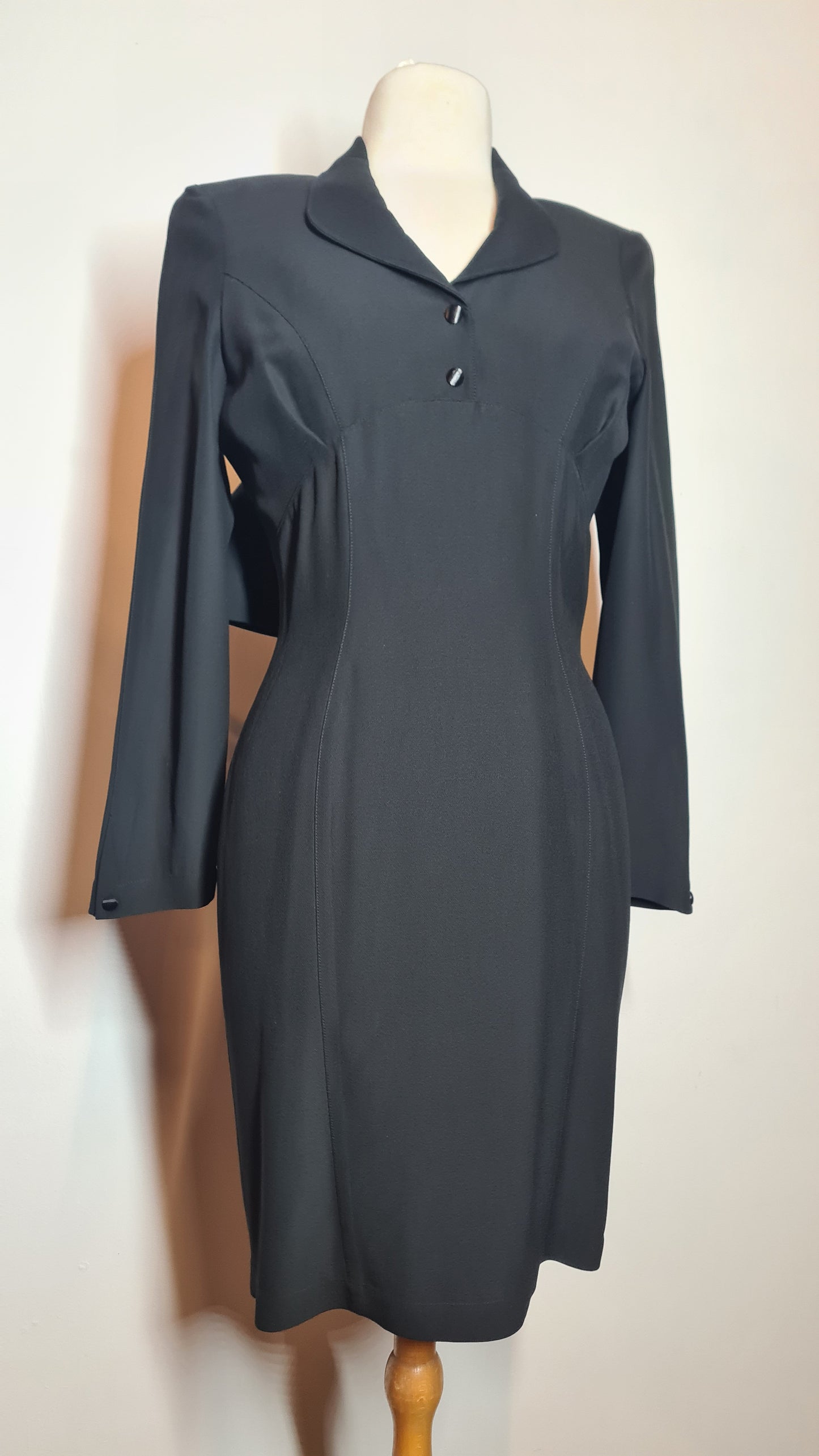Not so little black dress | Thierry Mugler Couture | Jaren 80 | M/L