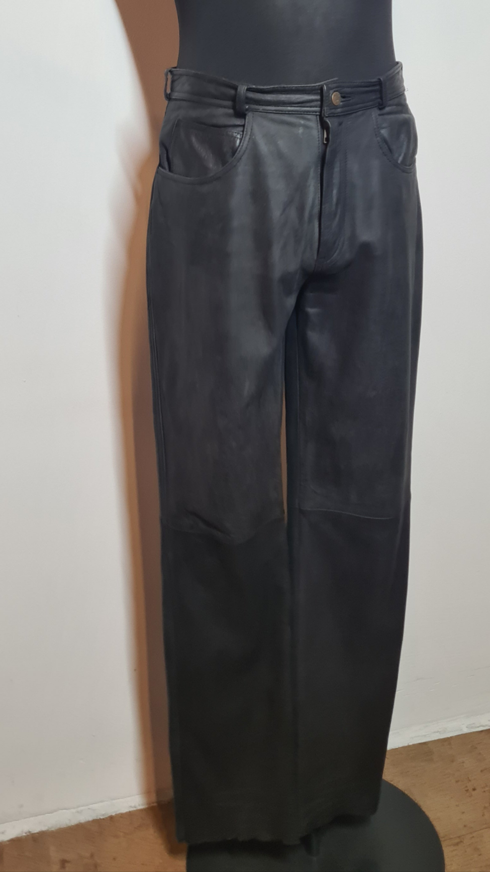 Broek boterzacht leer | L