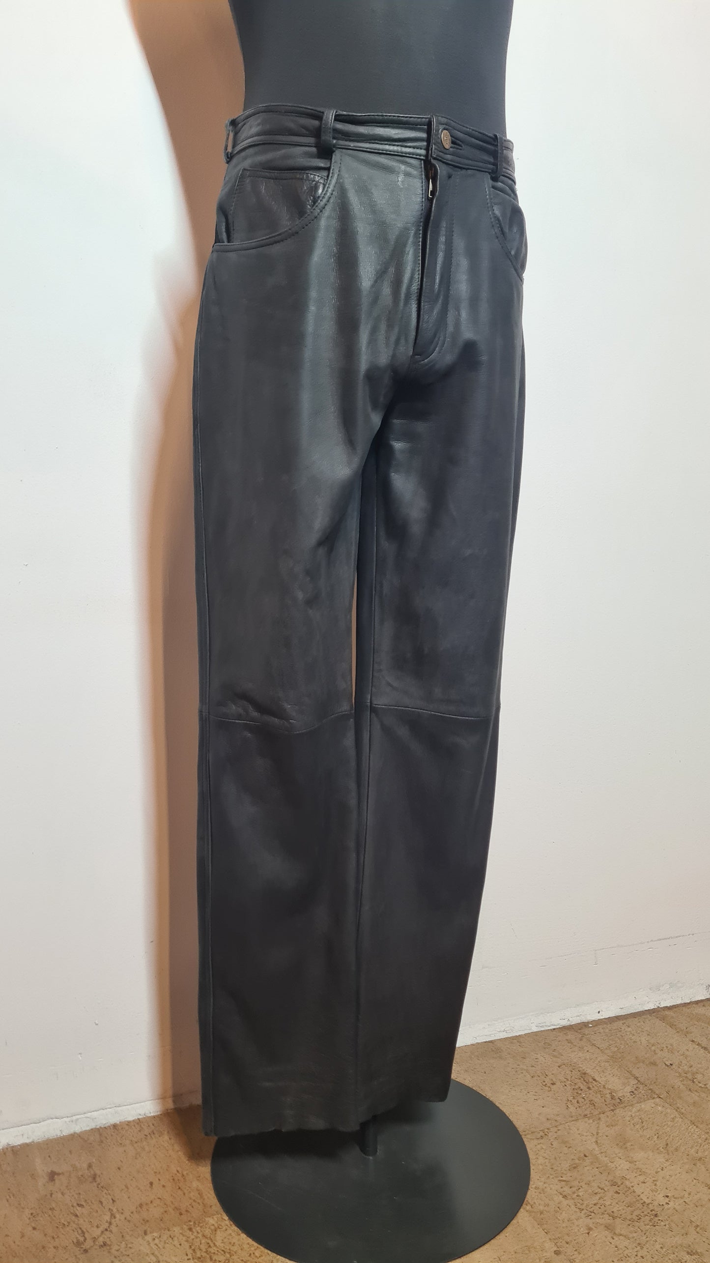 Broek boterzacht leer | L