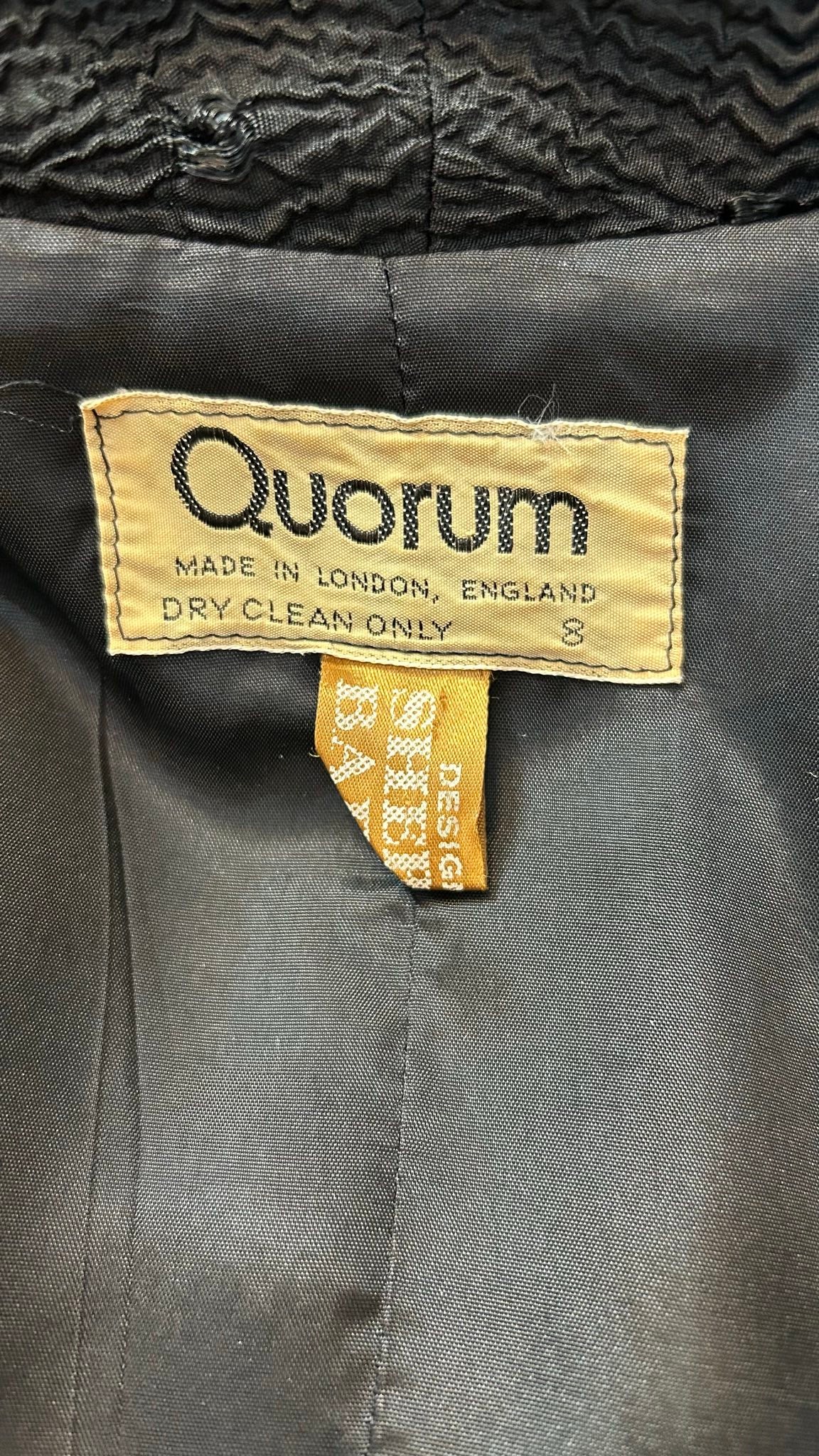 Set designer Quorum | Zwart | jaren 70 | S