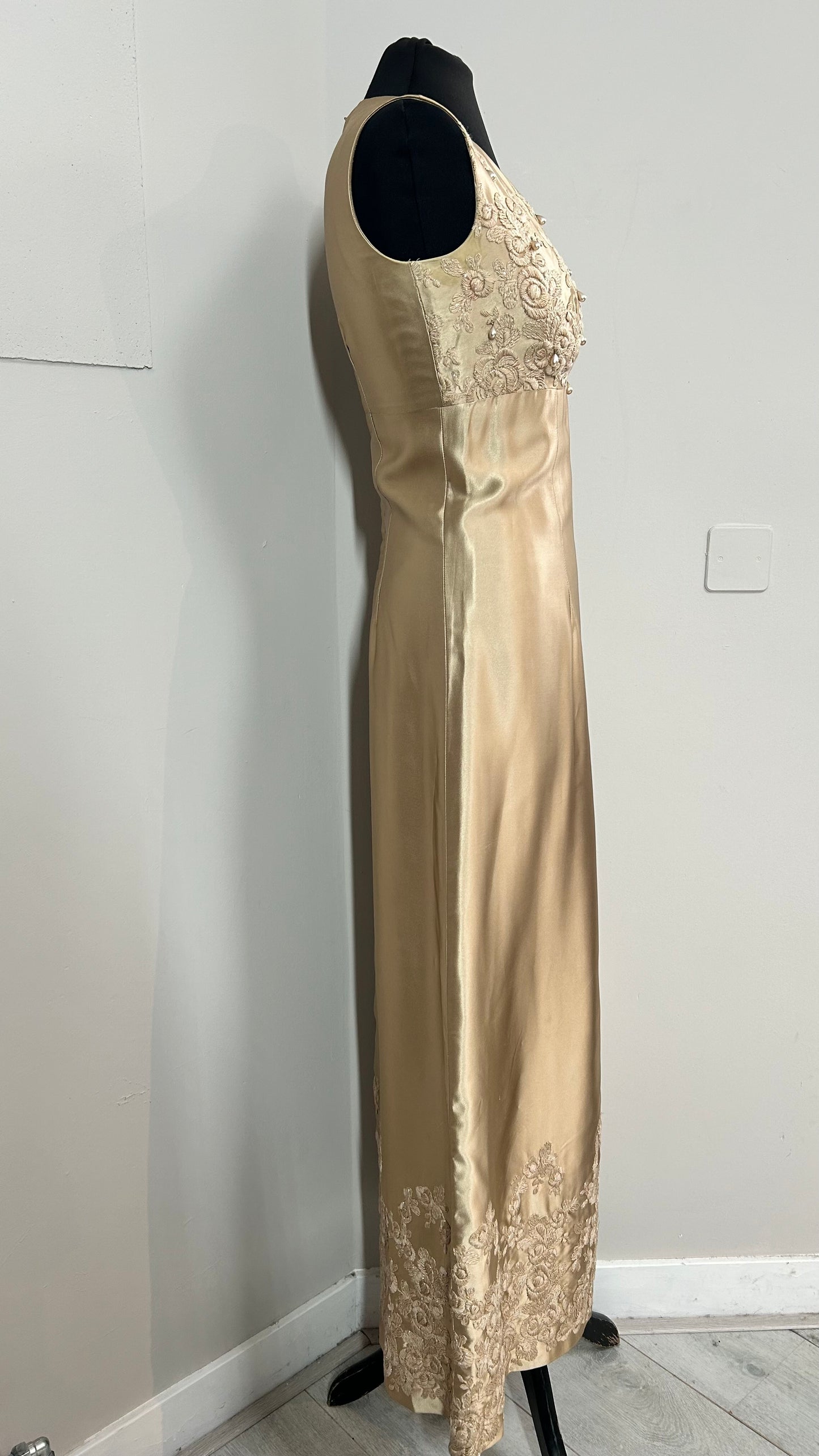 Evening dress | Jaren 60/70 | satijn | mt.36