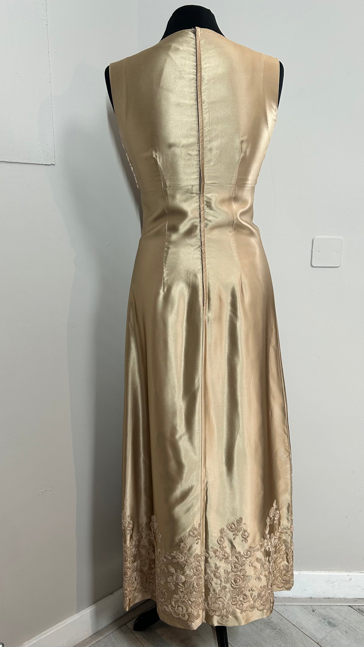 Evening dress | Jaren 60/70 | satijn | mt.36